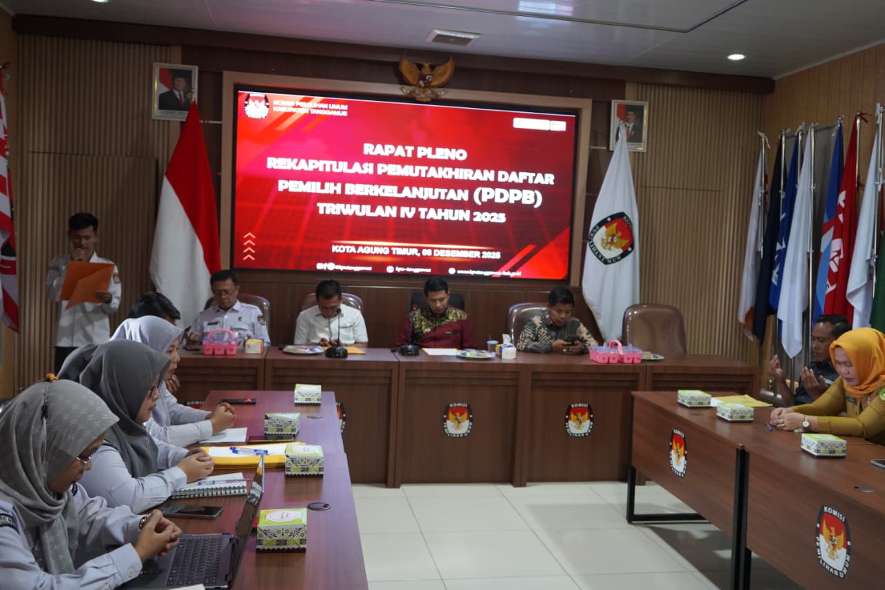KPU Kab Tanggamus melaksanakan  rapat pleno  pemutahiran daftar pemilih  Triwulan IV tahun 2025
