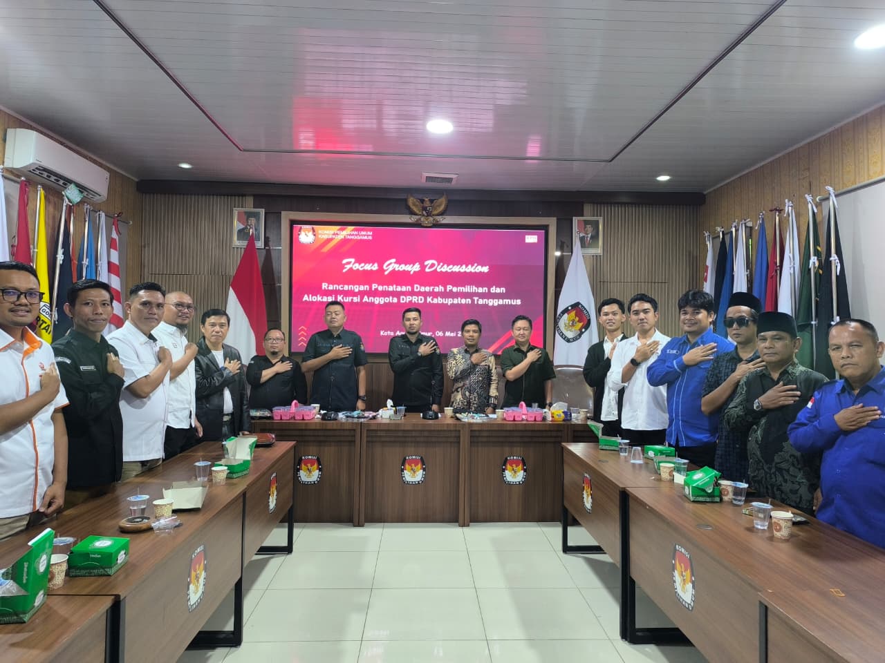 KPU Kabupaten Tanggamus menyelenggarakan Foccus Group RPD /Alokasi kursi DPRD